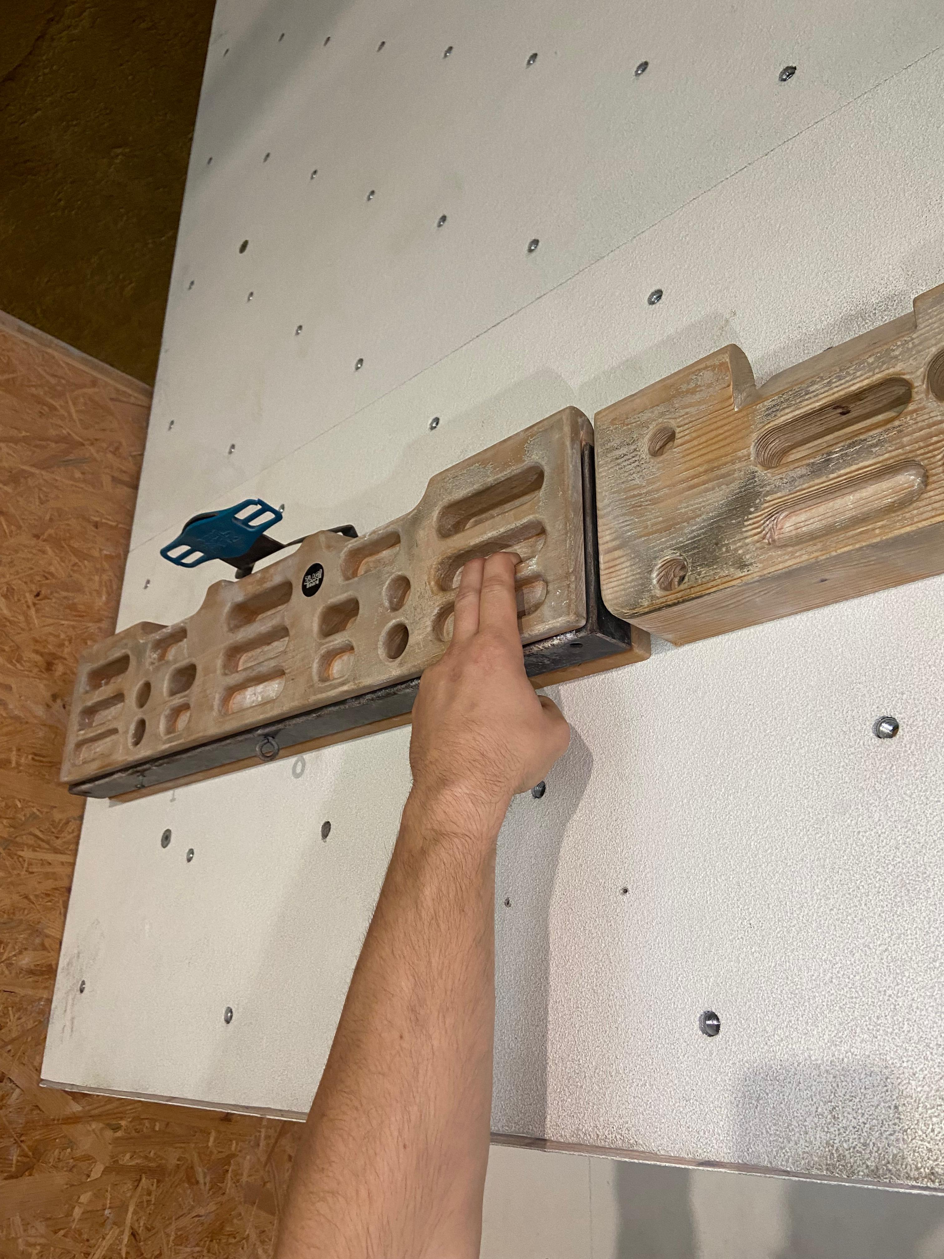 Préhension semi-arquée IM