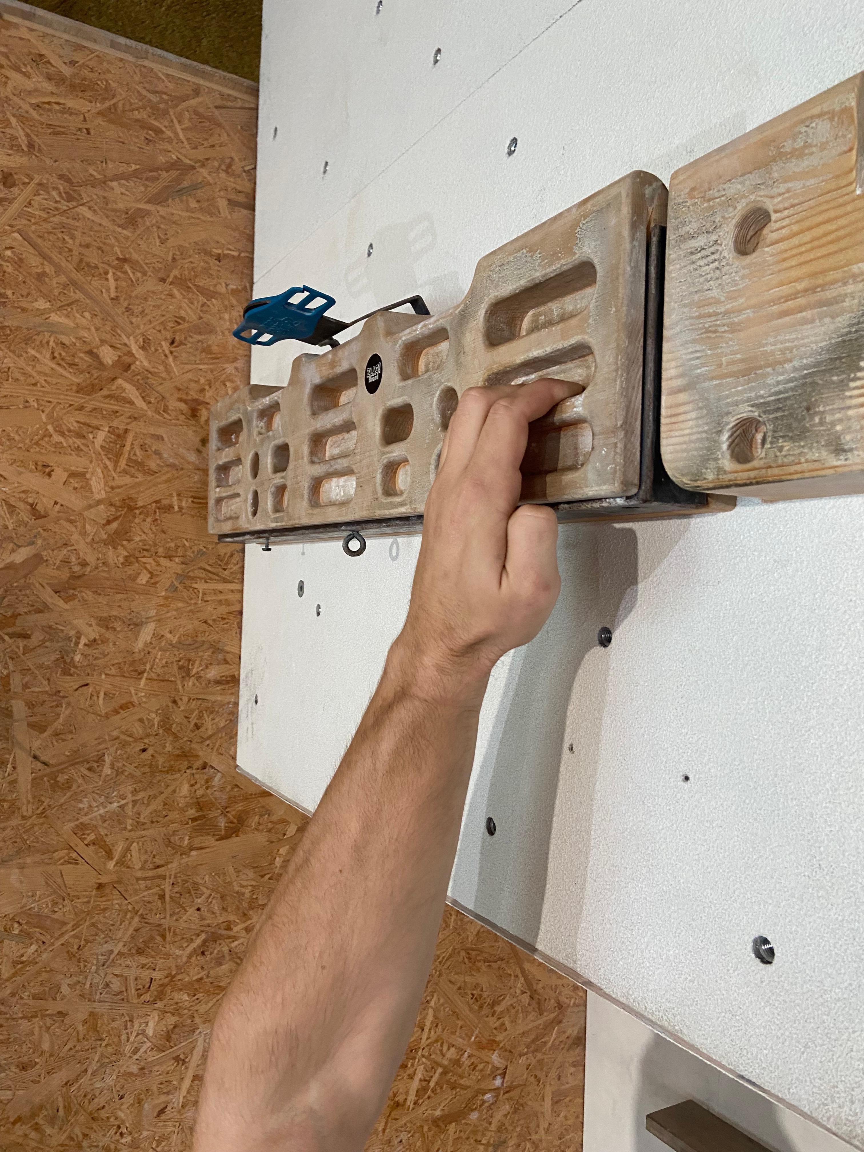 Préhension semi-arquée